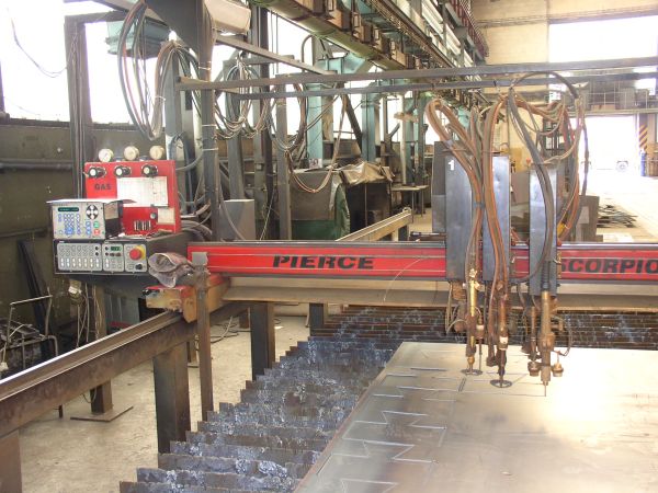 P1010036-600 P1010036-600